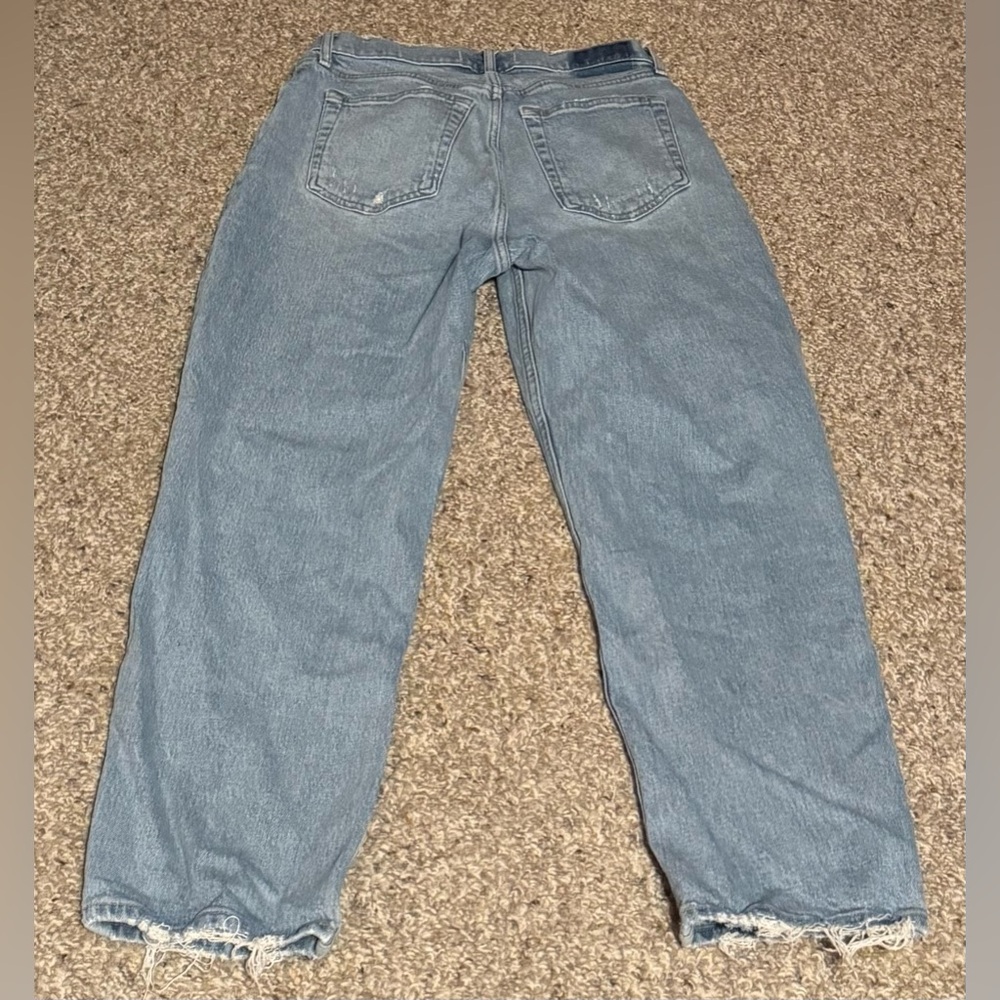 Abercrombie & Fitch Dad High Rise Curve Love Jeans - Picture 3 of 5